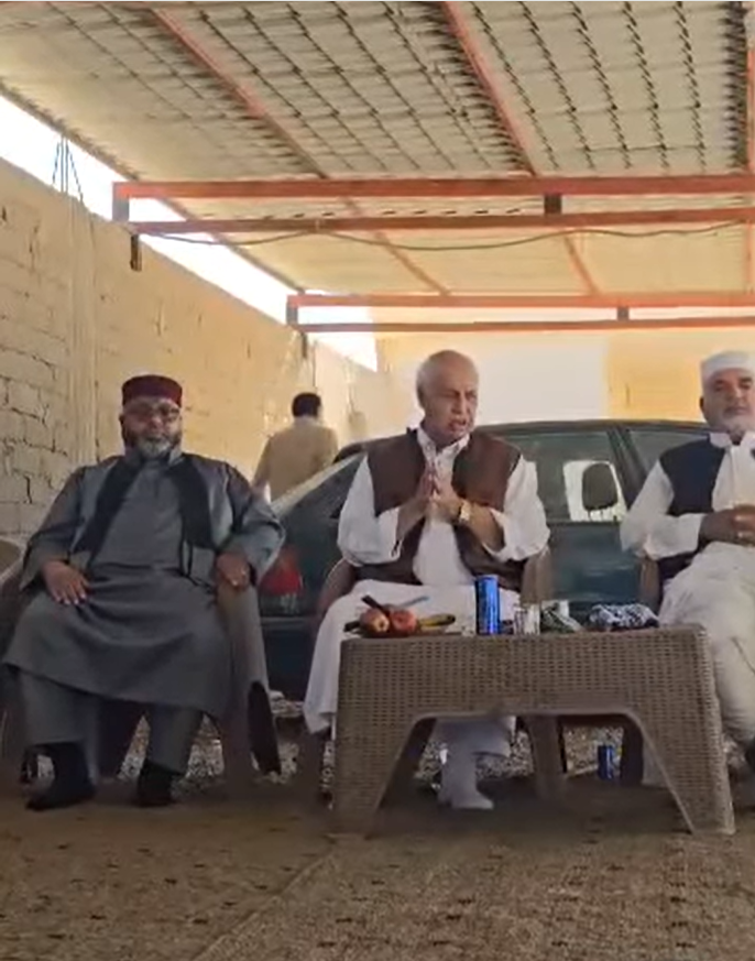 كلمة طيبة من الشيخ سعد مسعود خلال زيارة مجلس المشايخ لعائلة حفالش العشيبي